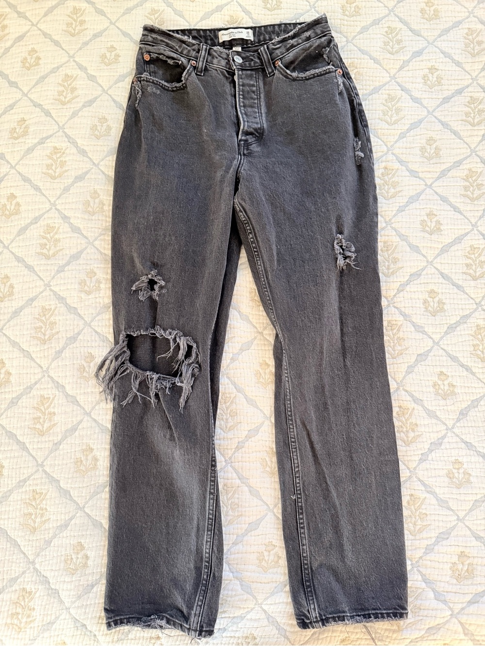 Abercrombie & Fitch Black Washed Distressed Jeans